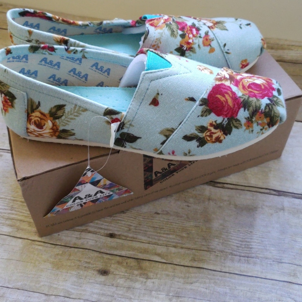 NWT Floral Canvas Slip-ons